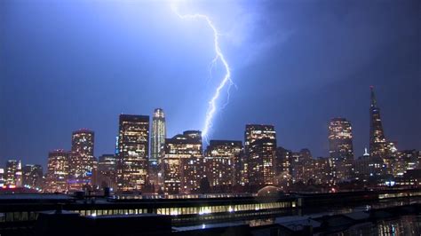Bay Area Skies Dazzle As Lightning Electrifies The Night Abc7 San