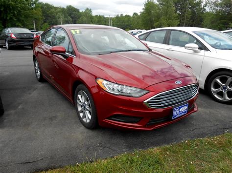 2017 Ford Fusion Se Gas Tank Size