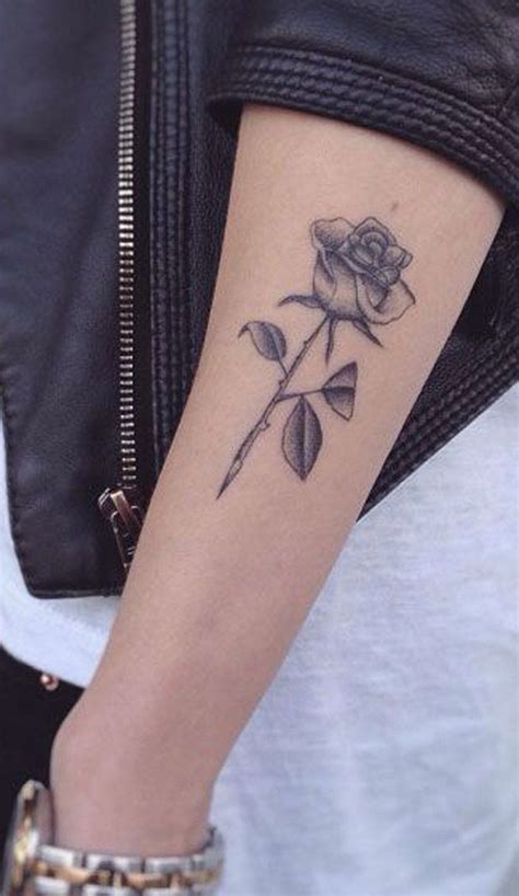 We have found 23 beautiful and small rose tattoos. 50+ Beautiful Rose Tattoo Ideas | Small flowers, Tattoo ...