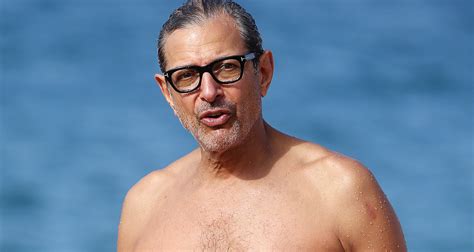 Jeff Goldblum Goes Shirtless In Hawaii With Pregnant Wife Emilie