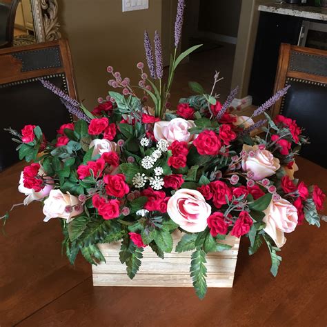 Sweetheart Floral Arrangement Valentines Centerpiece | Etsy | Valentine centerpieces, Floral ...