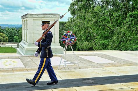 Tomb Of The Unknown Soldier 3 Photograph By Allen Beatty