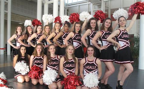 Beauvais Championnes Les Pom Pom Girls Dunilasalle Le Parisien