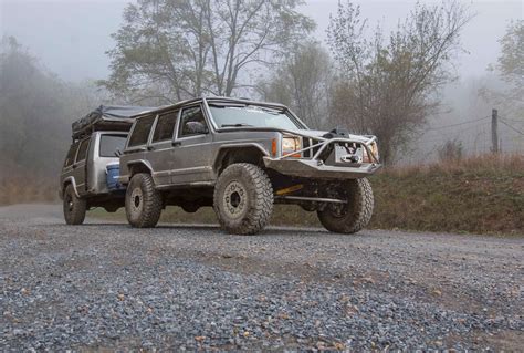 Objective Based Four Wheeling In A 2001 Jeep Cherokee Xj With A