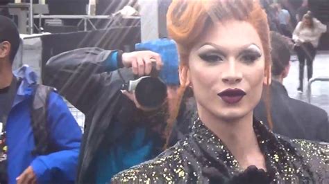 Miss Fame Drag Queen Paris Fashion Week 1 October 2017 Show Loréal