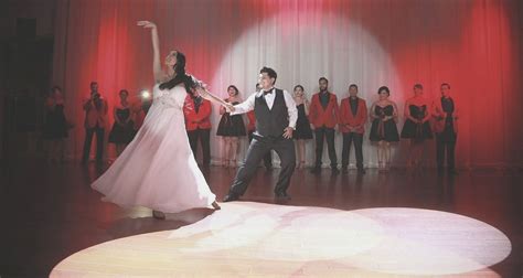 Canciones Que No Debes Elegir Para Tu Vals De Quinceañera Quinceanera