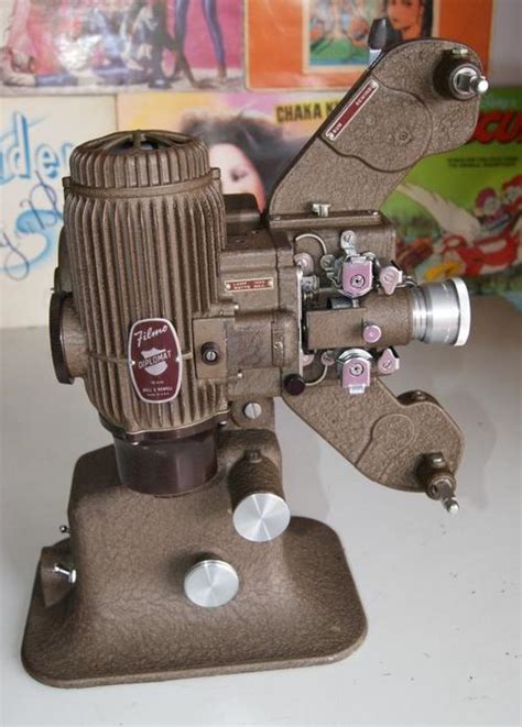 Projectors Bell And Howell Filmo Diplomat 16mm Projector Very Rare Was Listed For R750 00 On