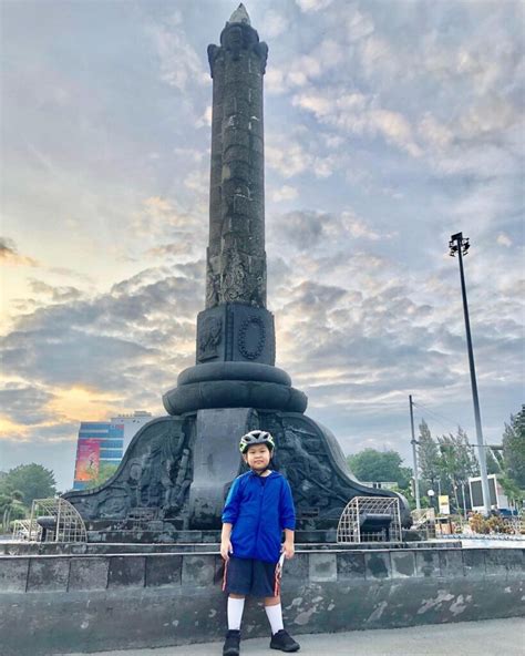 Tugu Muda Semarang Sejarah Arsitektur And Wisatanya