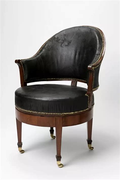 Safavieh 40 harbor park drive north port washington, new york 11050 516.945.1900 info@safavieh.com. Uncommon Chair · George Washington's Mount Vernon in 2020 ...