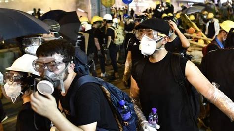 Hong Kong Protests Police Fire Tear Gas Near Chinas Liaison Office