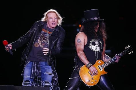 Slash On Living The Dream Guns N Roses And Axl Rose Feud