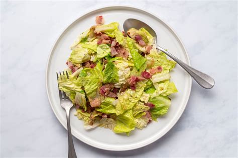 Polish Wilted Lettuce Salad Salata Z Boczkiem Recipe