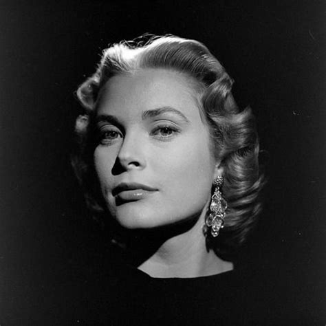 Life Unpublished Portrait Of Grace Kelly From 1953 Loomis Doses