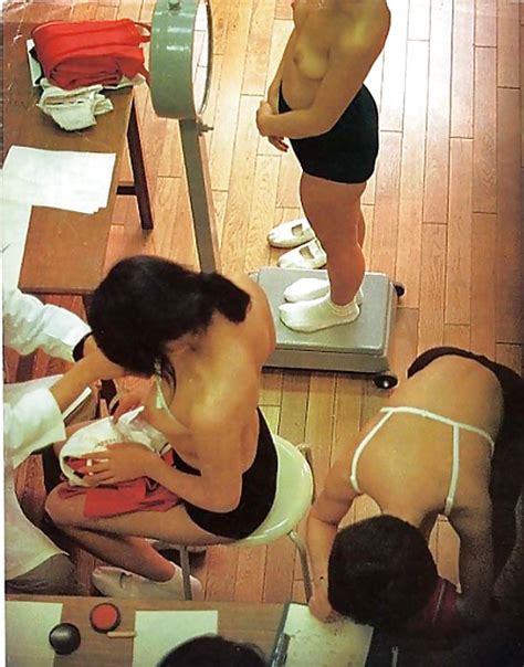 小学生運動会ブルマ女子児童裸投稿画像 SexiezPix Web Porn