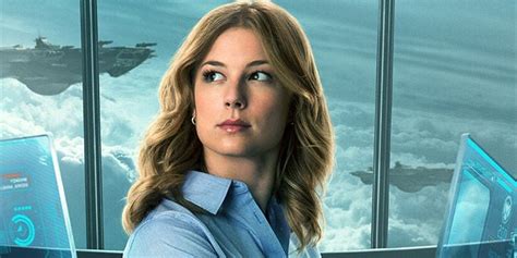 Meet The Women Of Captain America Civil War Scarlett Johansson
