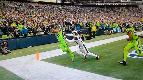 Tyler Lockett Grabs Touchdown In The Back Of The Endzone Youtube