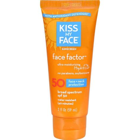 Sunscreen spray is a quick, easy, and convenient way to protect your skin from the sun's harmful uv rays. Amazon.com: Kiss My Face Mineral Sun Spray Sunscreen Lotion SPF 30 Sunblock, 8 oz: Beauty