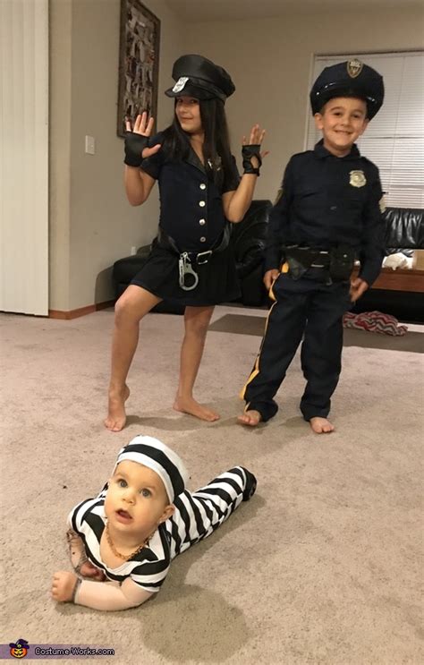 Cops And Convict Kids Halloween Costume Best Diy Costumes Photo 22