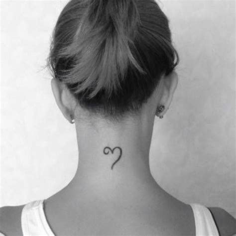 20 Beautiful Back Of Neck Tattoos Ideas For Women Phineypet