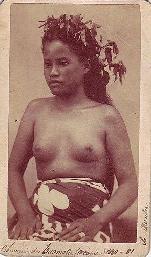 Male Tahitian Naked Telegraph