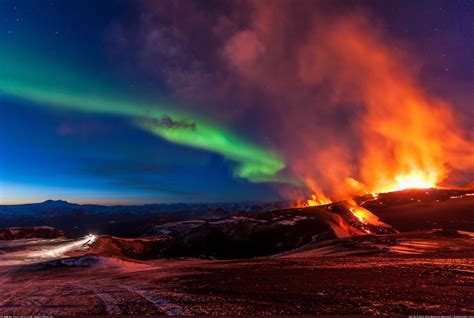 Iceland Northern Lights 4k Wallpapers Top Free Iceland Northern