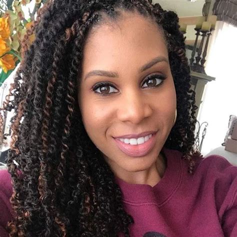 Twist braids or senegalese braids are gorgeous hairstyles, and black women adore them because they protect the mane and provide hair growth. 2020 Spring Twist Crochet Hair Wavy Braids Soft Synthetic ...