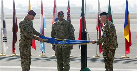 Us Nato Ceremonially End Afghan Combat Mission After 13 Years