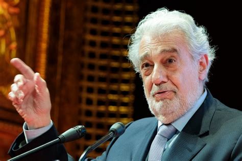 Placido Domingo Gets Ovation At 1st Show Since Sex Harass Claims