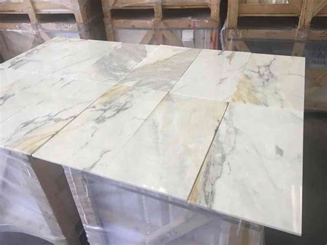 Calacatta Gold Polished Marble Tiles Floor Wall Cover 305x610mm