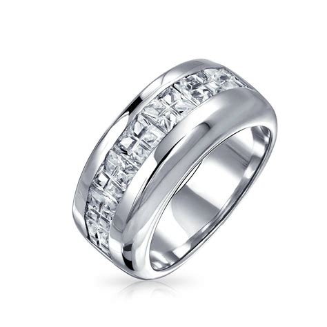 Here are the most popular men's wedding bands' metals pros and cons. 15 Photo of Men's Wedding Bands Materials