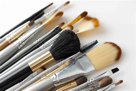 Best Way To Clean Makeup Brushes In A Rush Beauty With Hollie
