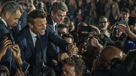 Emmanuel Macron Defeats Marine Le Pen For Second Term As French President The New York Times