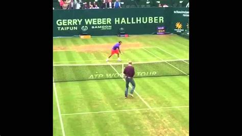 Roger Federer Gets Owned By Journalist Matthias Stach With A Stunning