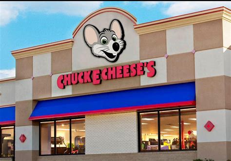 Chuck E Cheese Files For Bankruptcy After 43 Years Of Business The
