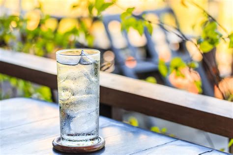 Top Health Benefits Of Ice Cold Water Drinking Ice Water