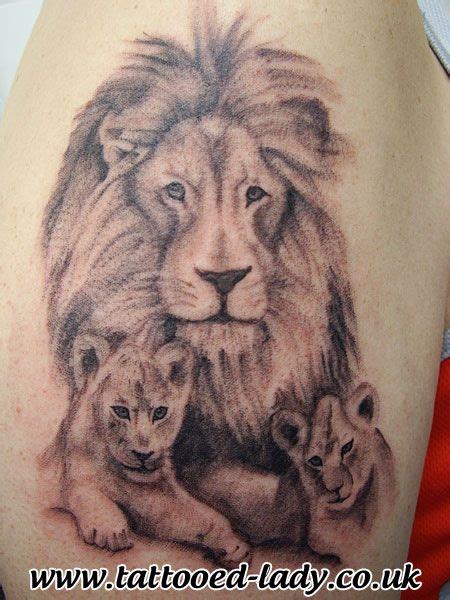 Lion And Cubs Tattoo Close Up Cubs Tattoo Lion Tattoo Lion Tattoo Design