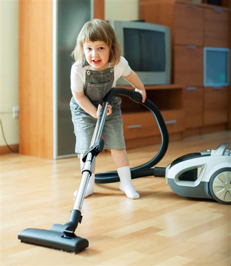 Having Kids Help With The Household Chores Is Actually A Good Thing