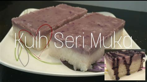 (15 minutes) pour pandan custard into glutinous rice layer, give it a little tap (for air bubbles) and continue to steam for 30 minutes. Purple Sweet Potato Kuih Seri Muka Recipe - YouTube
