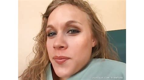 Aramani Gets Freaky On The Doctor Table Porntube