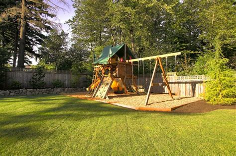 Whether you're shopping for a swing set for your children, grandchildren, godchildren, or other special little ones in your life, you'll find the perfect set at kidkraft. Backyard Playground and Swing Sets Ideas: Backyard Play ...