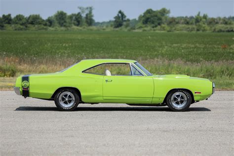 Sublime Green 1970 Dodge Coronet Super Bee 440 Six Pack Begs To Be