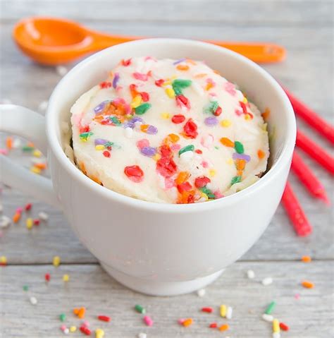 You will most certainly find all the ingredients that you need for this vanilla mug cake in your pantry. Funfetti Mug Cake - Kirbie's Cravings