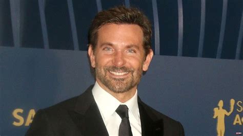 Bradley Cooper Reveals He S Always Naked At Home Citizenside
