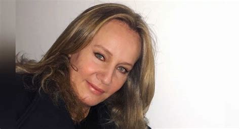 Elizabeth bateman, una médico cirujana de la escuela juan n. ¿Quién es la nueva novia de Alejandra Borrero?