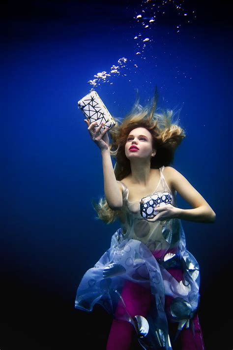 Photographer Peter De Mulder Underwater Portrait Underwater Pictures