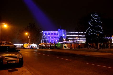News Navigation And Safety Signs Christmas Projection With Proietta