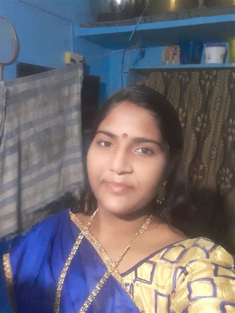 Desi Village Housewife Shared Pics