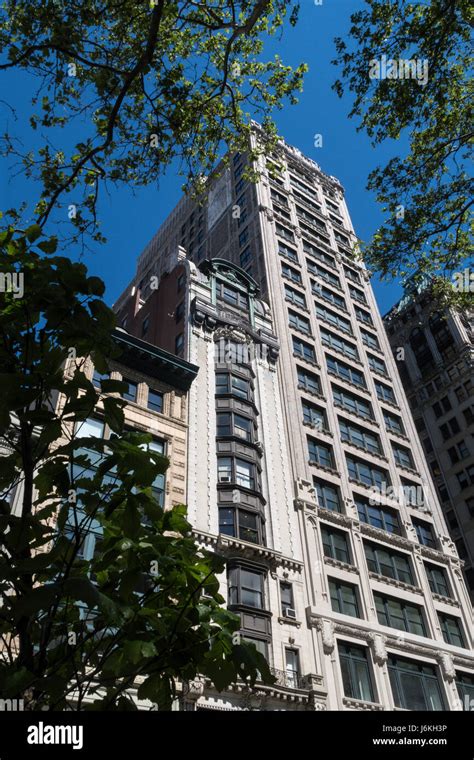 Architecture On Fifth Avenue In The Flatiron District Nyc Usa Stock