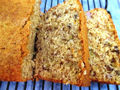 Blend in flour mixture and nuts. Food and Thrift: Paula Deen's Banana Nut Bread...and Awards