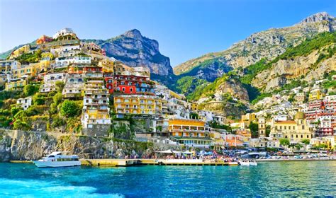 Discover The Charms Of An Amalfi Coast Yacht Charter